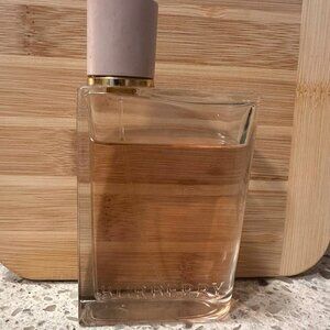 Burberry Her Eau De Parfum 3.3oz